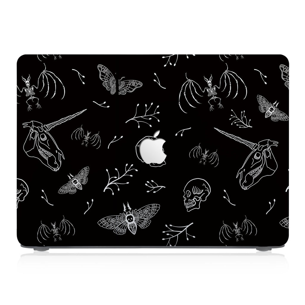 This lightweight, slim hardshell with Animal Skeleton design is easy to install and fits closely to protect against scratches