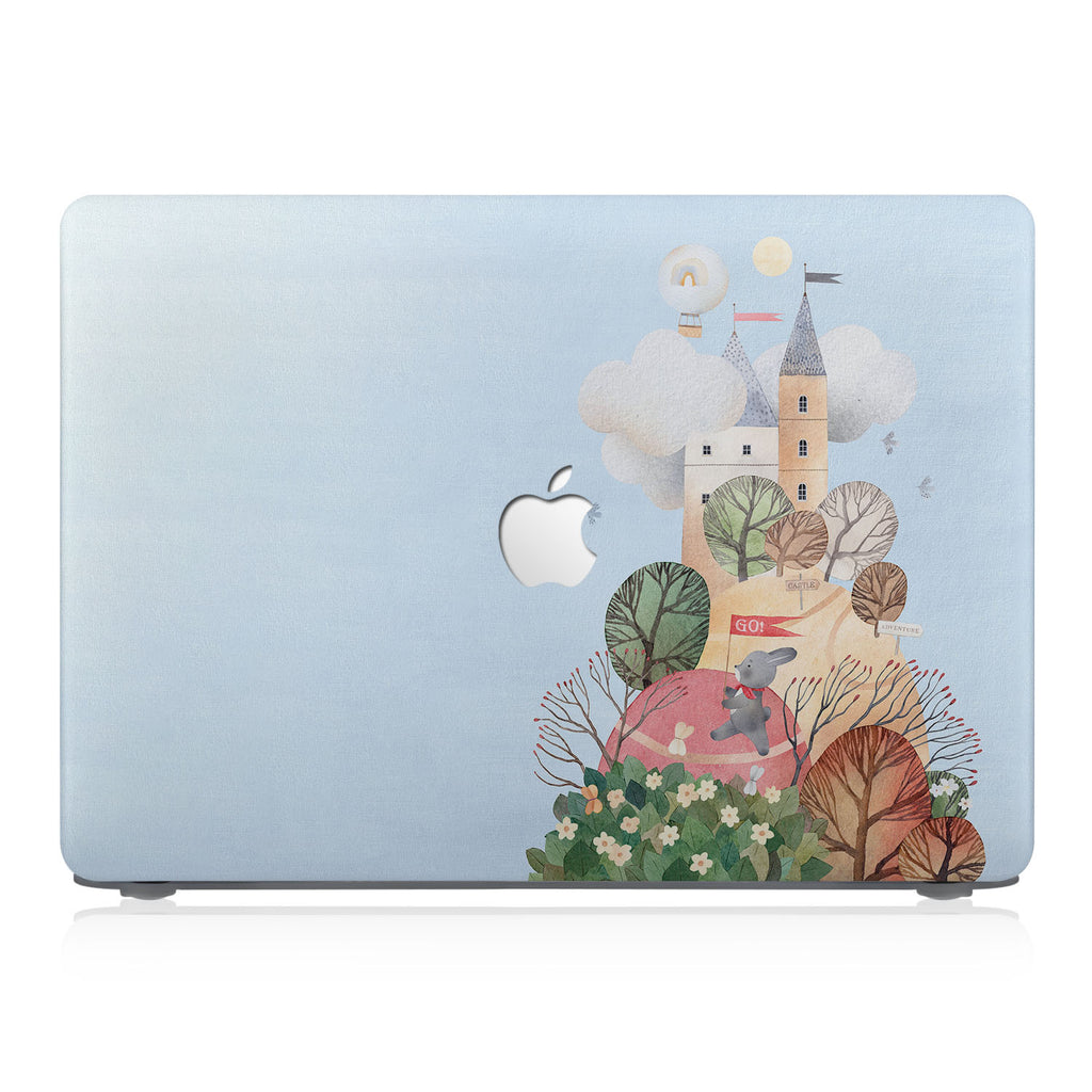 This lightweight, slim hardshell with Fairy Tale design is easy to install and fits closely to protect against scratches