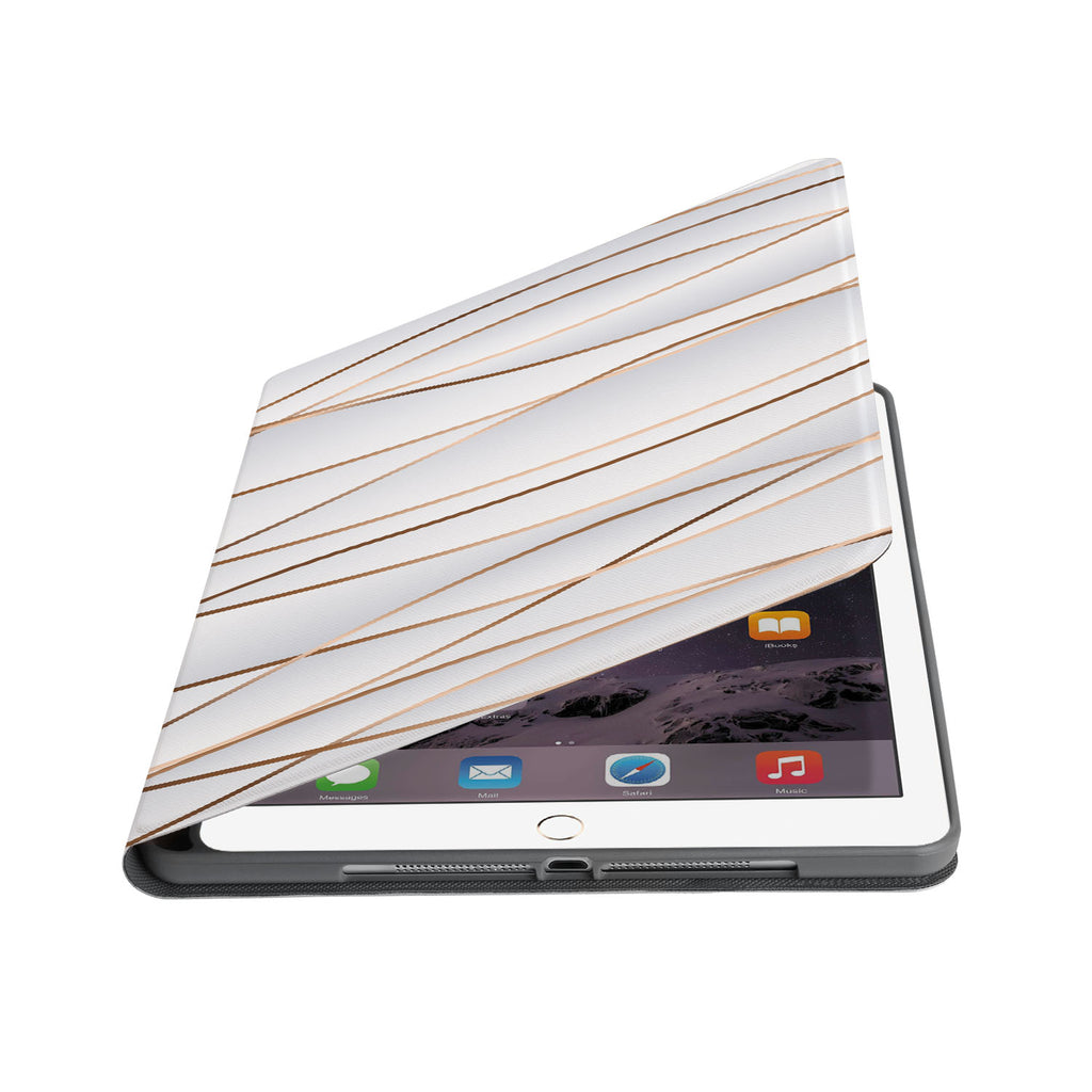Auto wake and sleep function of the personalized iPad folio case with Luxury design