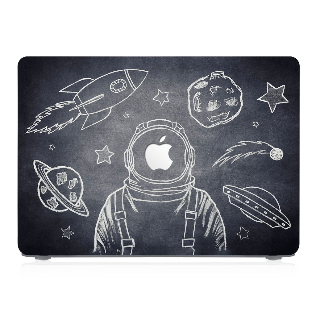 This lightweight, slim hardshell with 1 design is easy to install and fits closely to protect against scratches