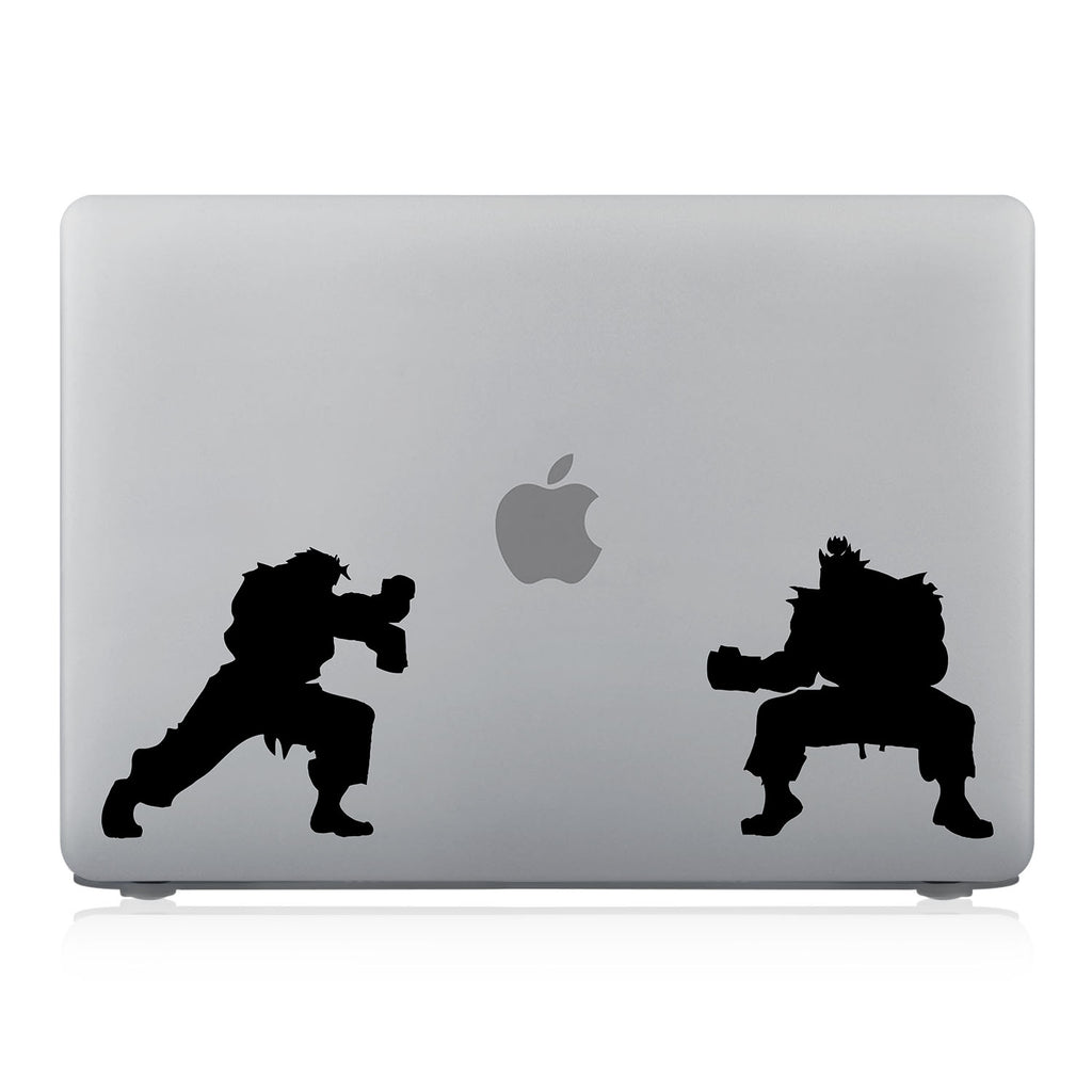 This lightweight, slim hardshell with 6. Street Fighter design is easy to install and fits closely to protect against scratches