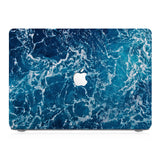 This lightweight, slim hardshell with Ocean design is easy to install and fits closely to protect against scratches